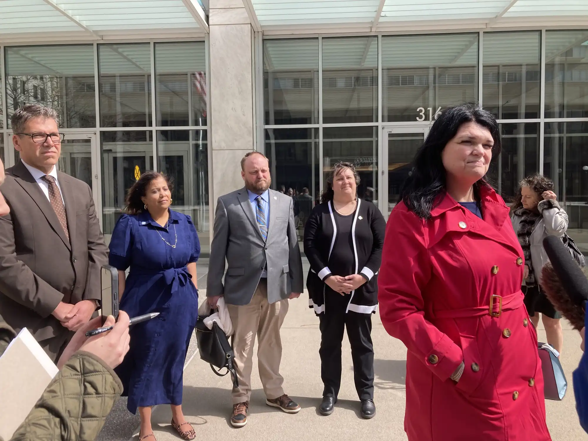 Federal judge denies injunction to block immigration enforcement near Minnesota schools