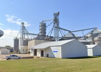 CHS to Close or Sell Three Southern Minnesota Grain Elevators After 2026 Harvest